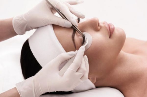 À Marseille | Formation extensions de cils | Les meilleures esthéticiennes