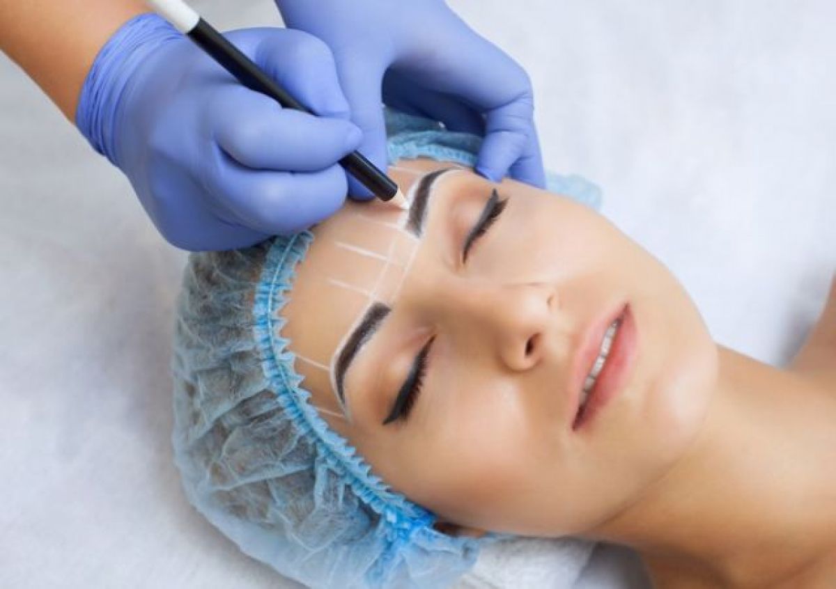 Microshading (ombre brows) à Toulouse (31) Par Ines - Estheca