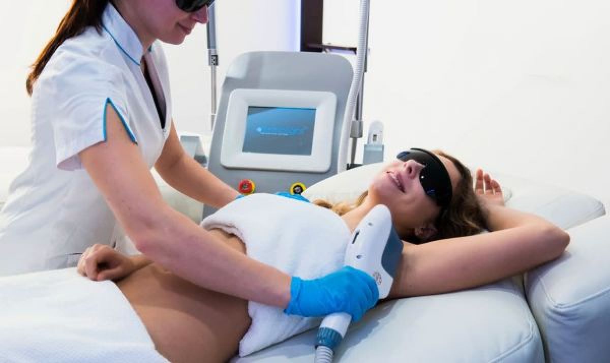 Épilation définitive Lumière pulsée à Châteauroux (36) Par Caroline - Estheca