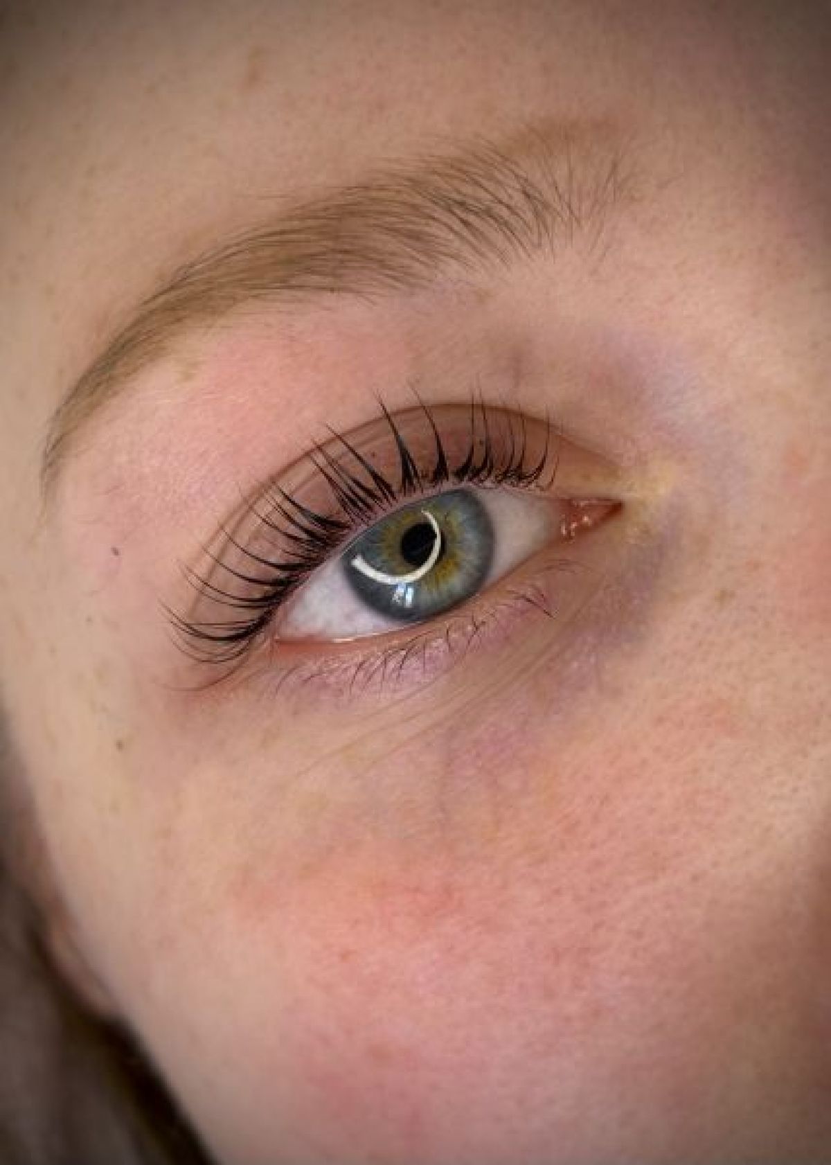 Rehaussement de cils à Besançon (25) Par Rachel - Estheca