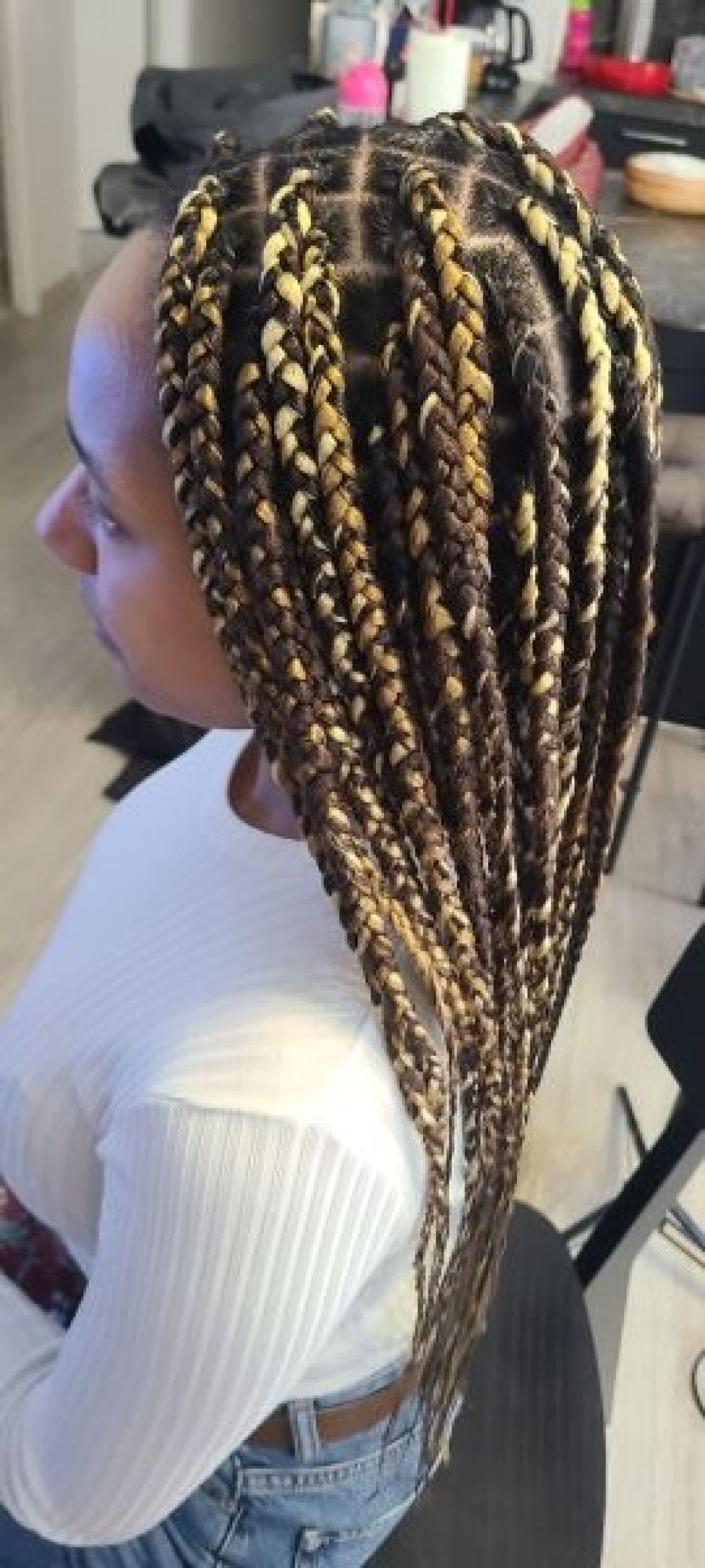 Tresses à Ivry-sur-Seine (94) Par Aissata - Estheca