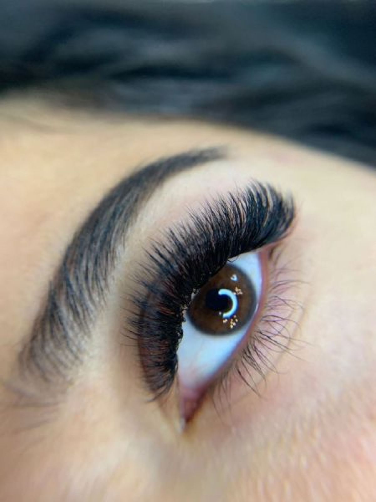 Extension de cils à Clamart (92) Par Eva - Estheca