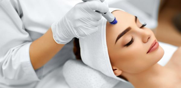 À Aix-les-Bains | Hydrafacial (Points noirs, acné..) | Les meilleures esthéticiennes