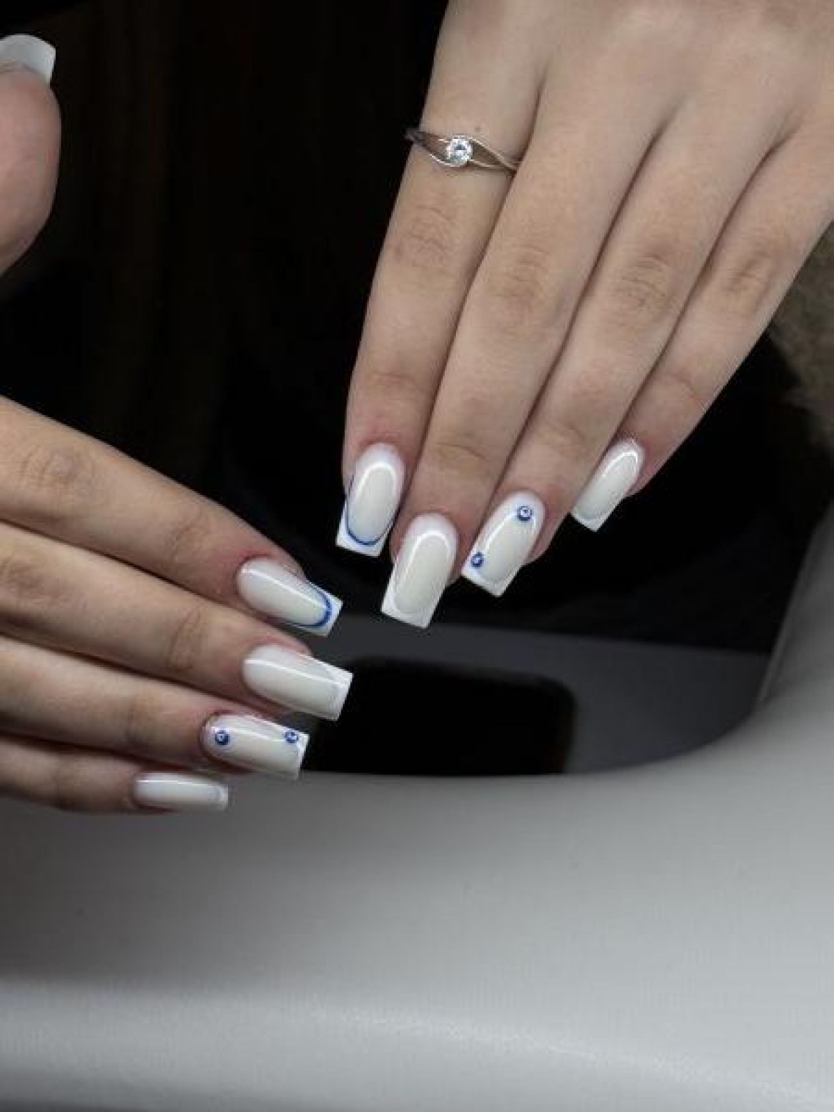 Manucures gel à Angers (49) Par Inès - Estheca