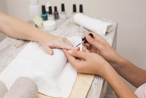 À Aubevoye | Manucure / Pedicure | Les meilleures esthéticiennes
