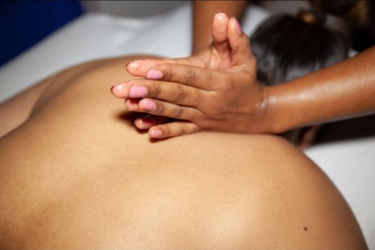 Massage bien-être à Claye-Souilly (77) Par Zahra - Estheca