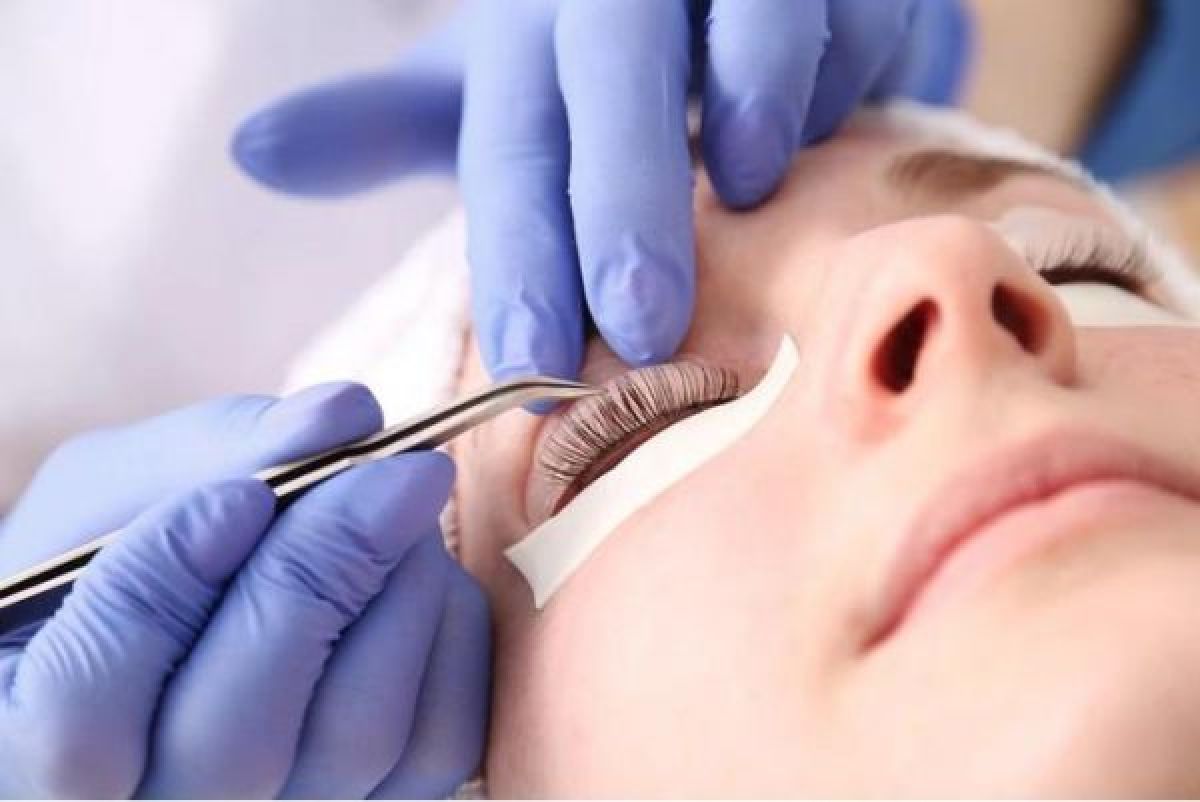 Rehaussement de cils à Tours (37) Par Nawel - Estheca