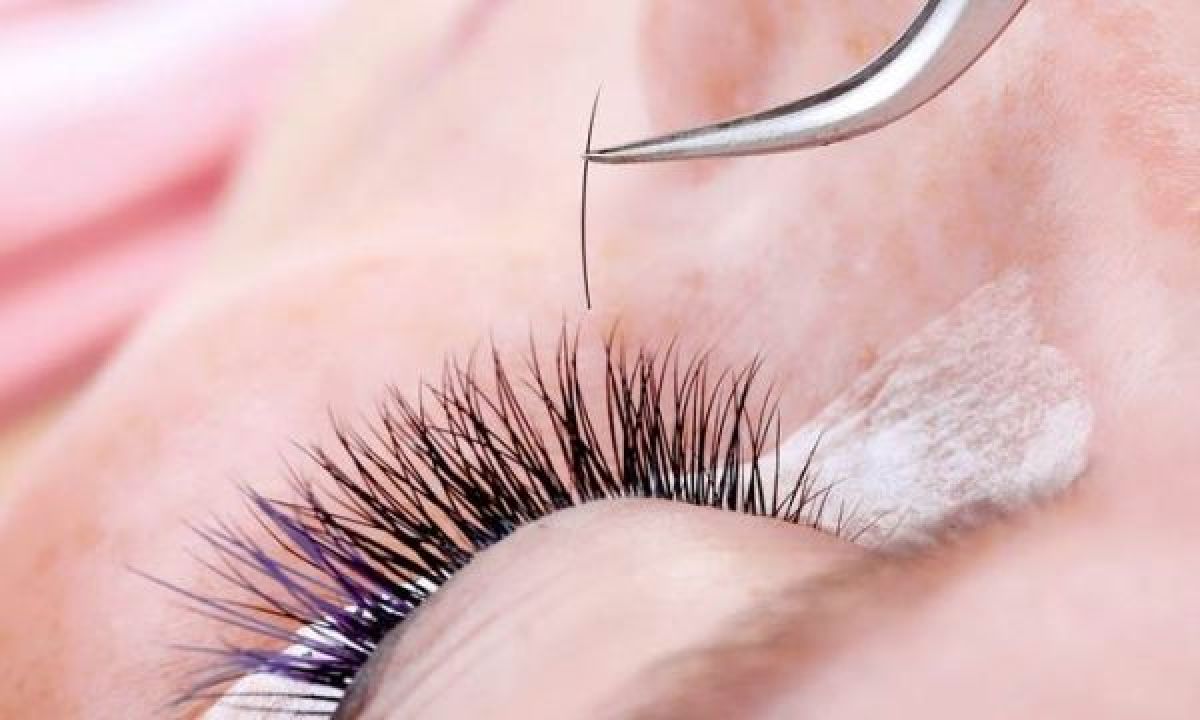 Extensions de cils à Vaulx-en-Velin (69) Par Anaïs - Estheca