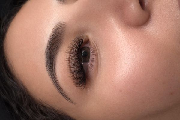 À Montigny-le-Bretonneux | Extensions de cils | Les meilleures esthéticiennes