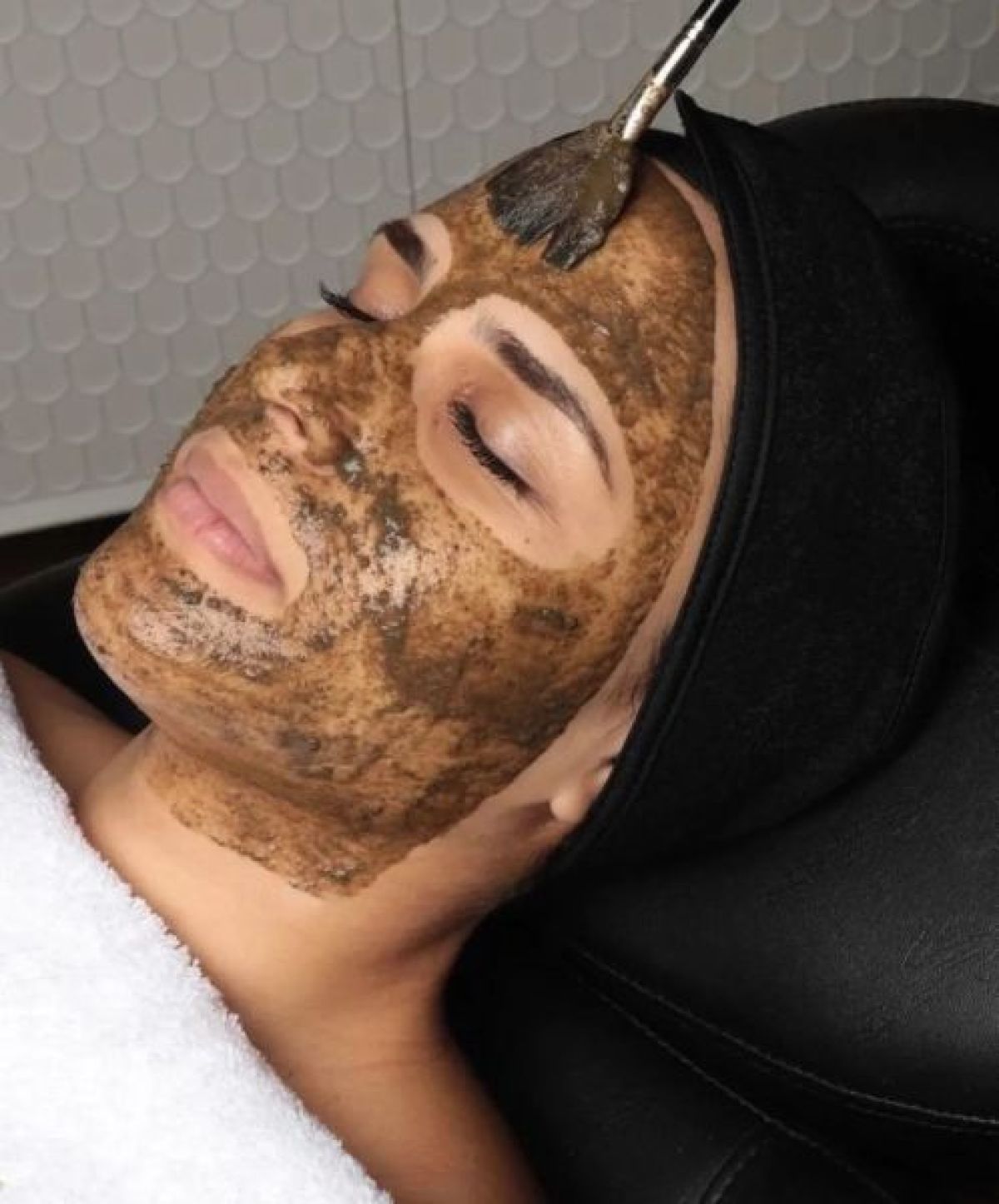 Peeling aux algues à Antony (92) Par Salima - Estheca