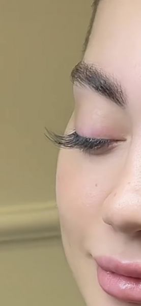 À Chanteloup-les-Vignes | Extensions de cils | Les meilleures esthéticiennes