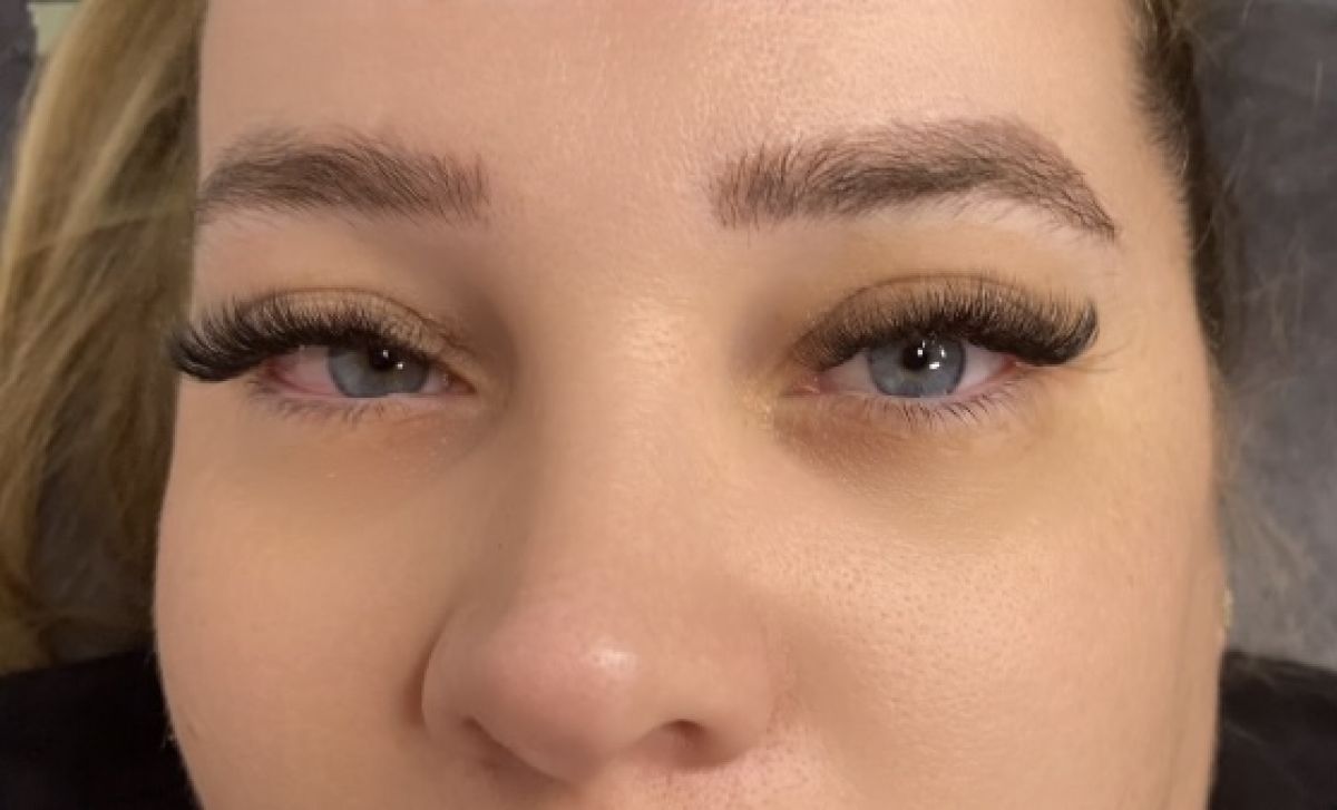 Extension de cils à Paris (75) Par Sophia - Estheca