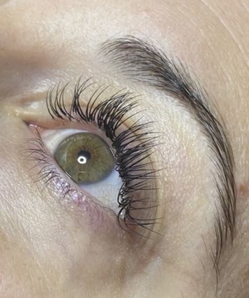 À Marseille | Extension de cils | Les meilleures esthéticiennes