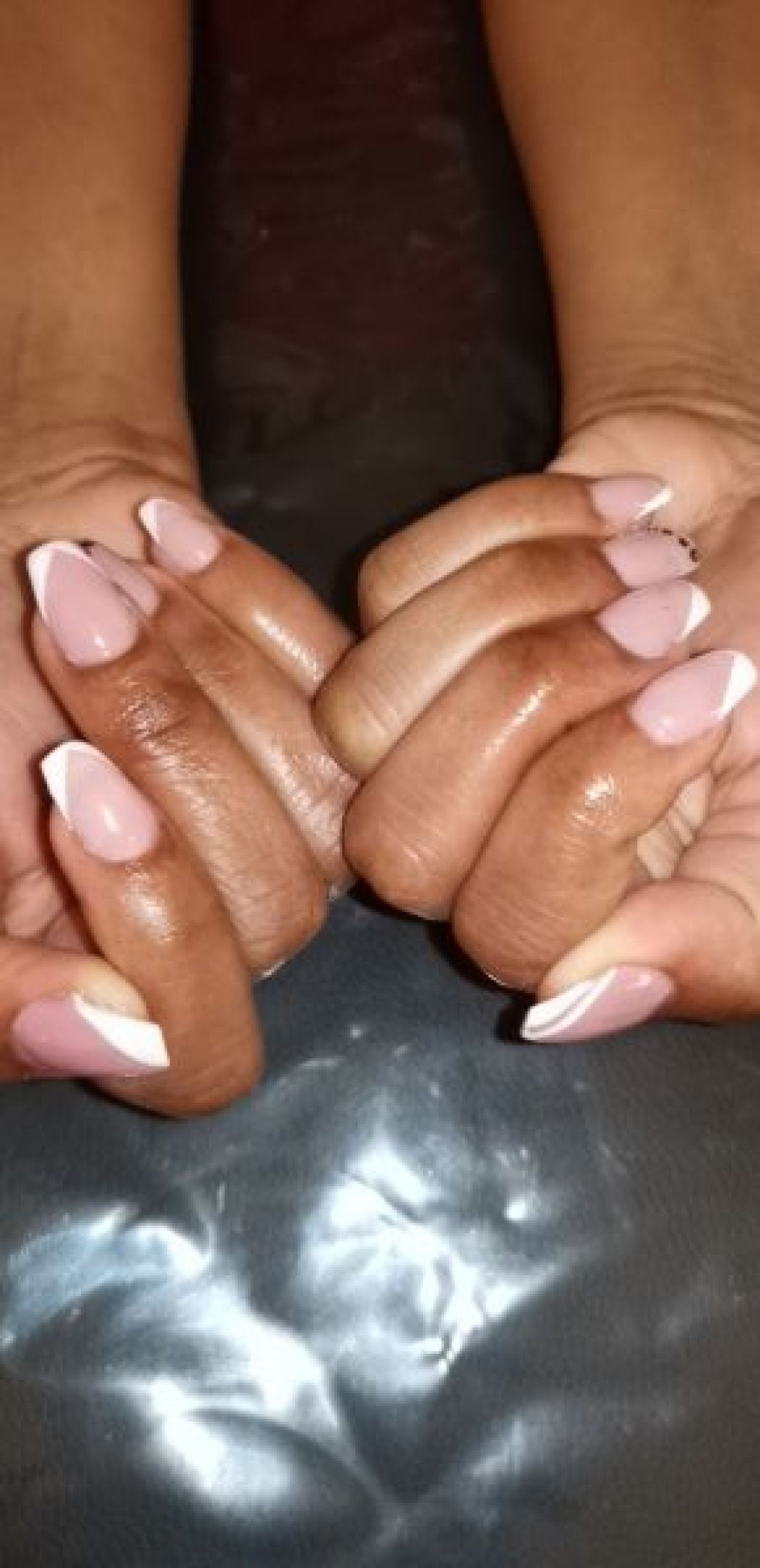 Manucure/semi permanent/pose gel à La Roche-sur-Yon (85) Par Layla - Estheca