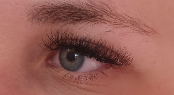 À Uxem | Extension de cils | Les meilleures esthéticiennes