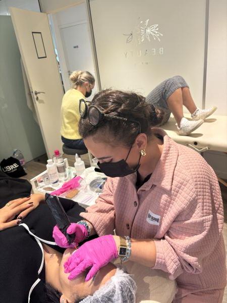 À Courbevoie | Formation candy lips éligible au Cpf  | Les meilleures esthéticiennes