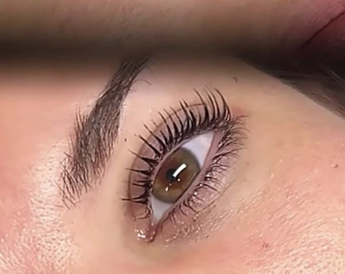Rehaussement des cils à Biarritz (64) Par Miryam - Estheca
