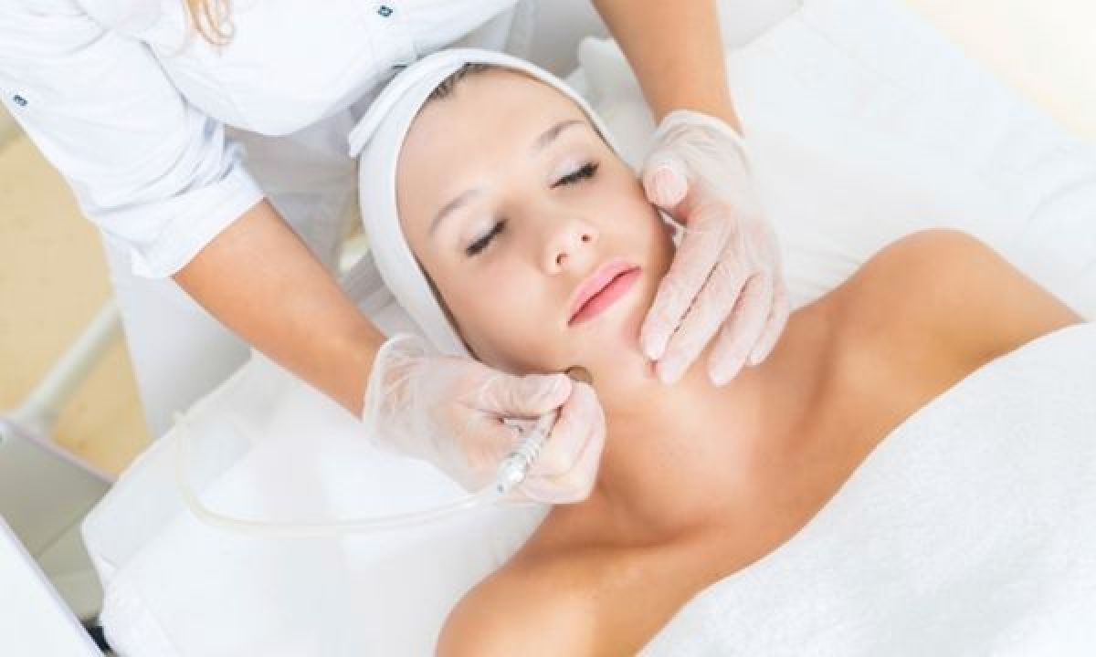 Hydraskin  à Courbevoie (92) Par Fatoumata - Estheca