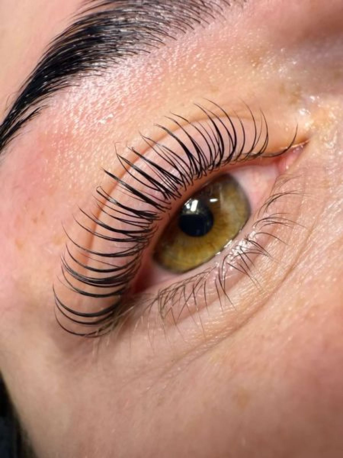 Lashlift coréen (rehaussement de cils coréen) à Angers (49) Par Celia - Estheca