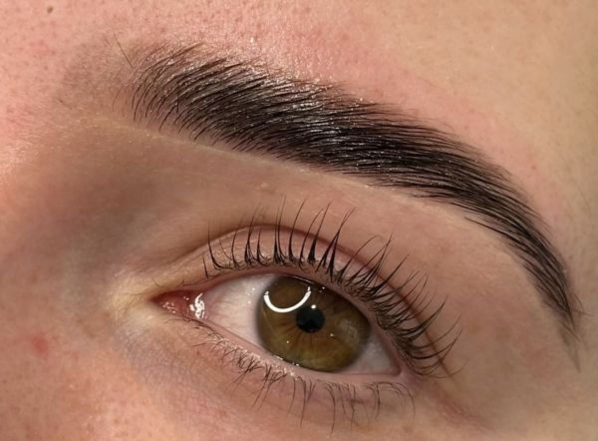 Rehaussement de cils à Saint-Leu-la-Forêt (95) Par Kelly - Estheca