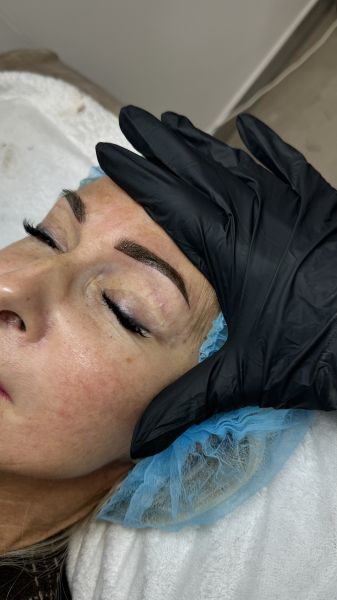À Meyzieu | Microblading / Microshading | Les meilleures esthéticiennes