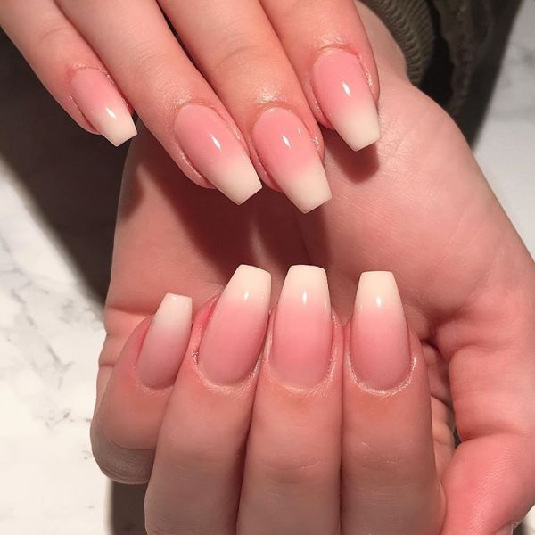 À Aubagne | Manucure, Pose Chablons / Capsules/ Gel / Résine | Les meilleures esthéticiennes