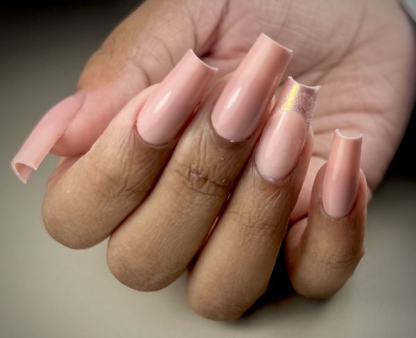 À Pontault-Combault | Manucure / Gel-X & pieds | Les meilleures esthéticiennes