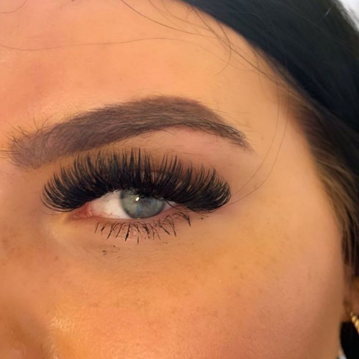 Extensions de cils à Blagnac (31) Par Océane - Estheca