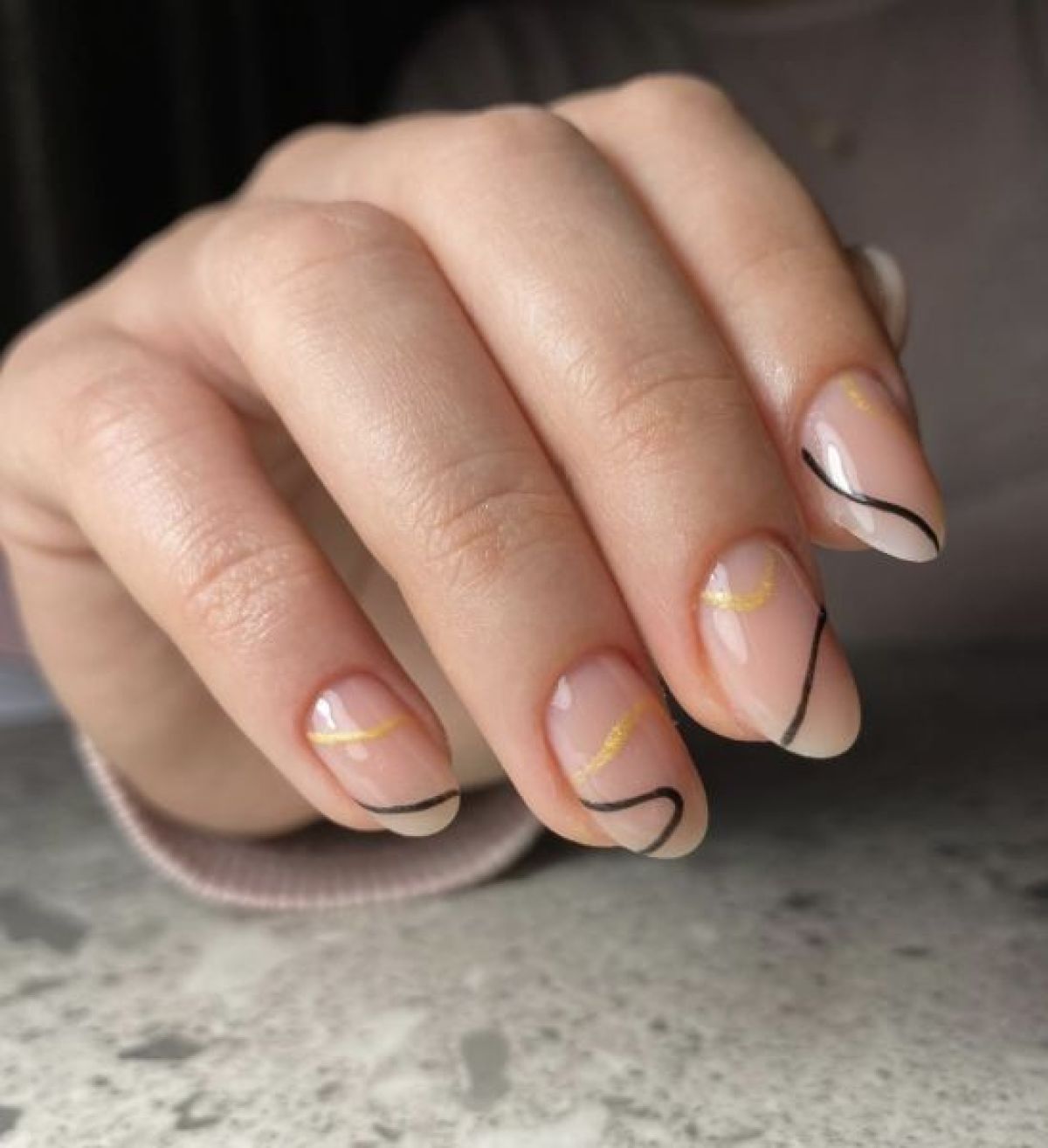 Manucure/ Semi Permanent  à Creil (60) Par Alexandra - Estheca