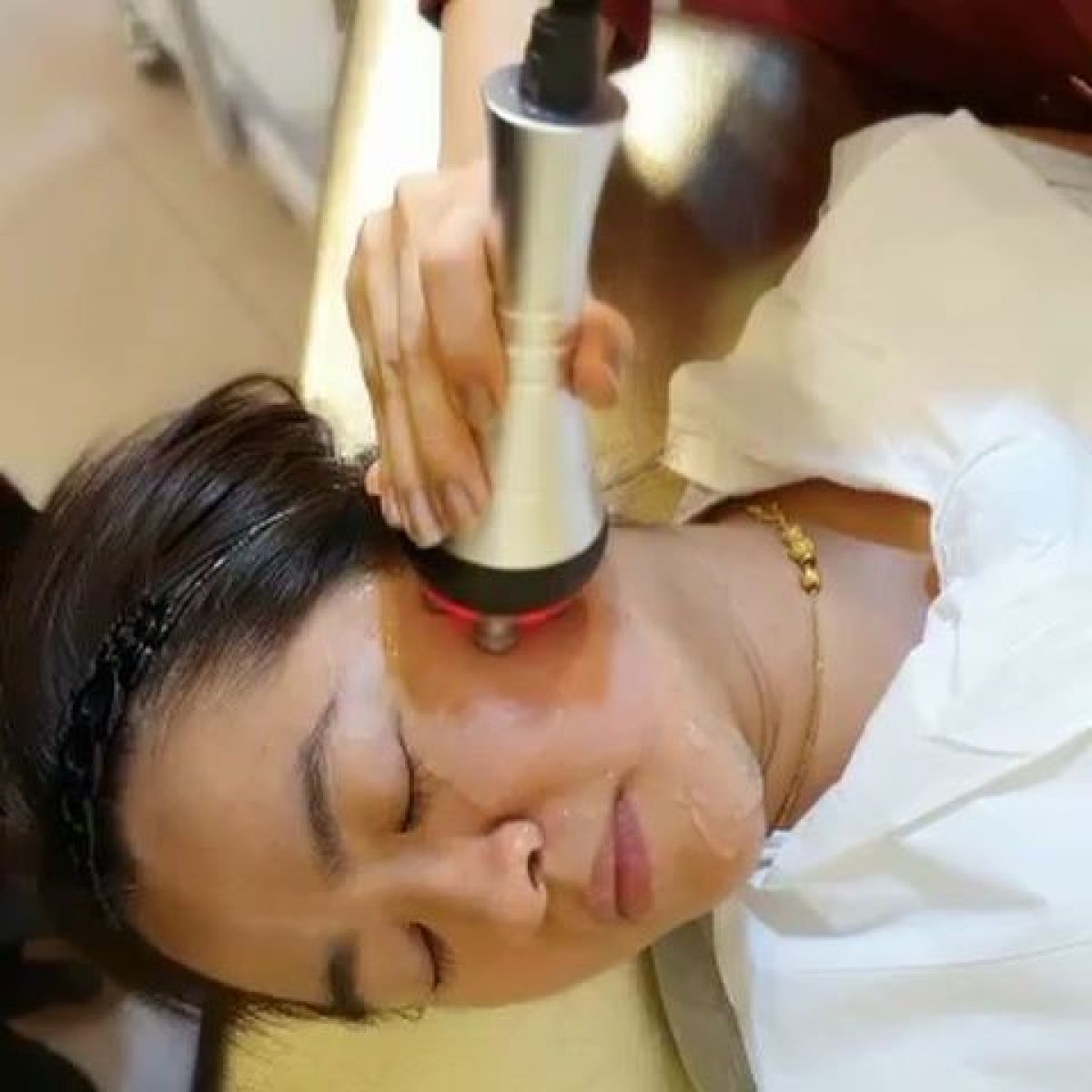 Radio fréquence / Lipocavitation à Vitry-sur-Seine (94) Par Angélique - Estheca