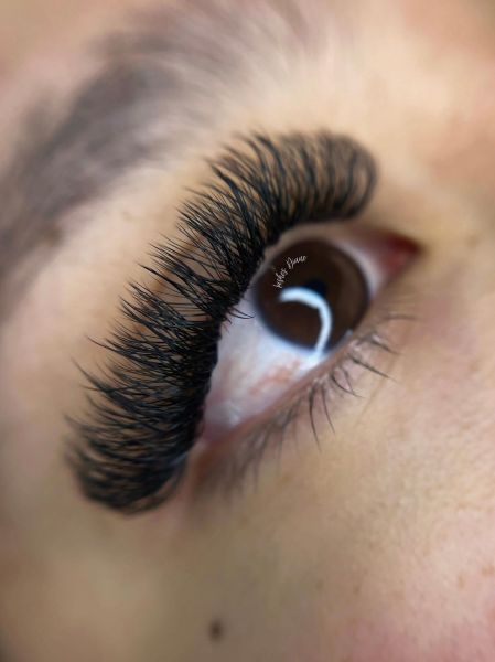 À Muret | Extension de cils | Les meilleures esthéticiennes