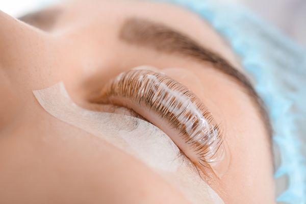 À Mantes-la-Ville | Rehaussement de cils | Les meilleures esthéticiennes