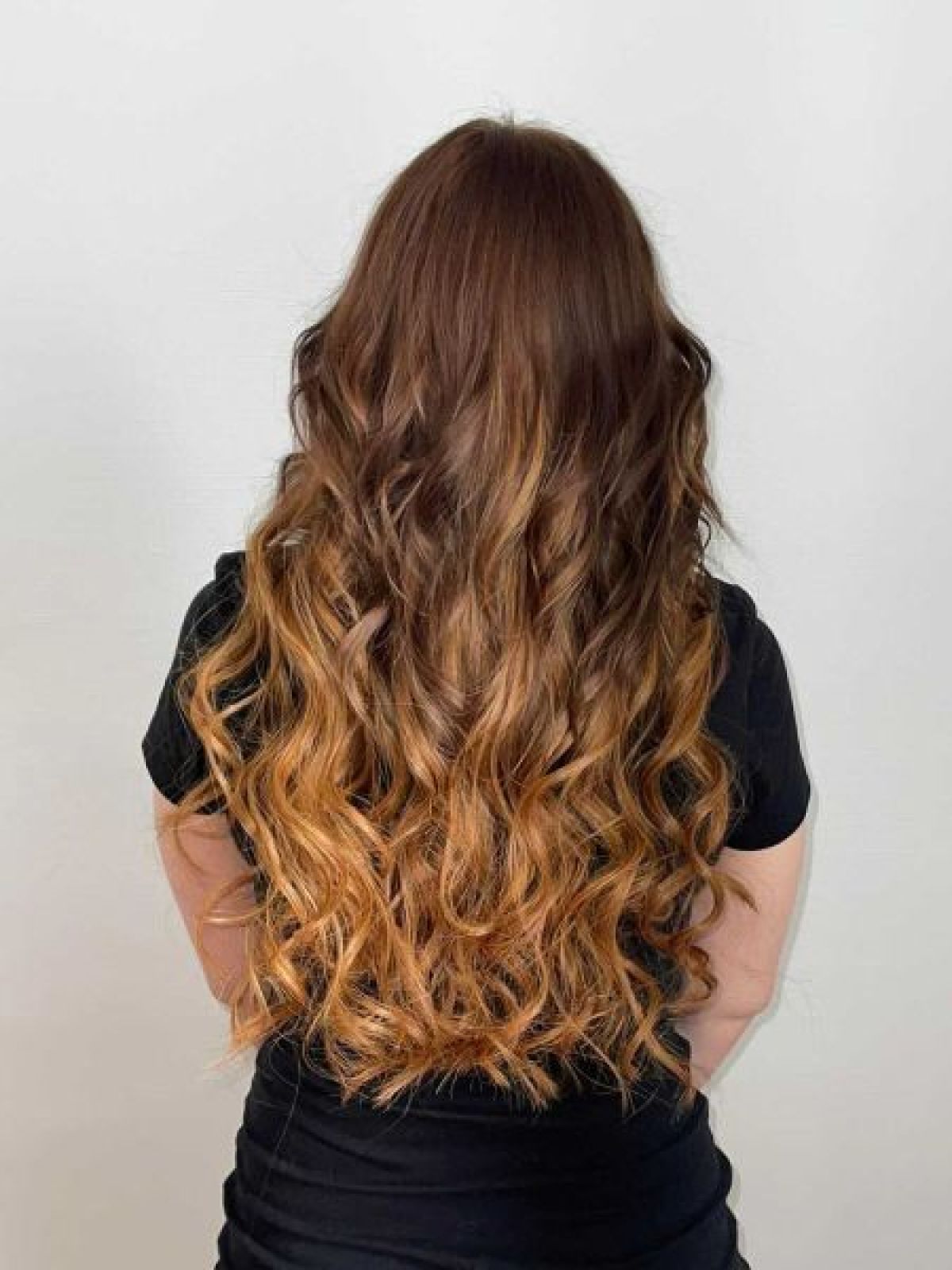 Extension cheveux adhésif à Dijon (21) Par Charlotte - Estheca