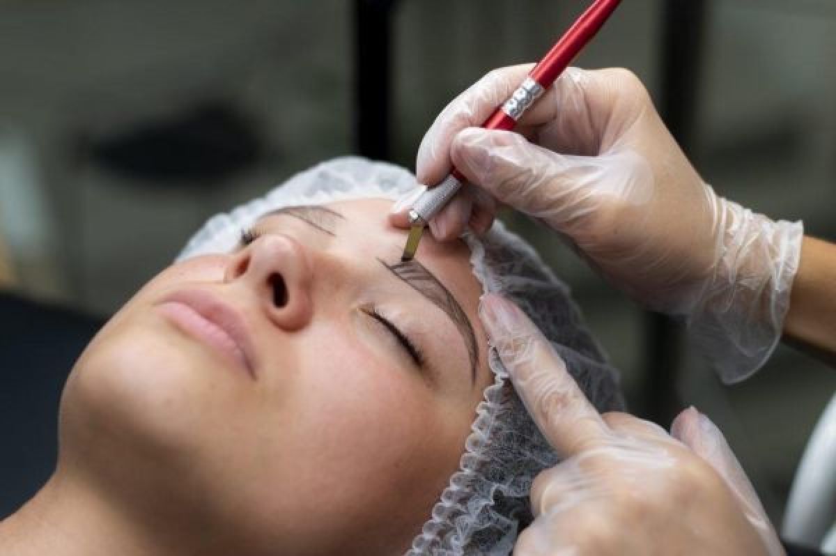 Microblading / Microshading à Senlis (60) Par Radia - Estheca
