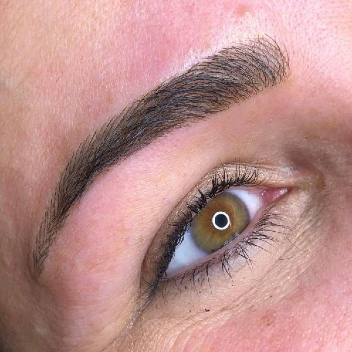 MicroBlading sourcils à Angoulême (16) Par Maria - Estheca