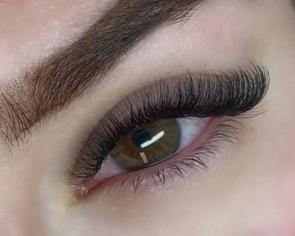 Extension de cils à Sainte-Marie-aux-Chênes (57) Par Marlyne - Estheca
