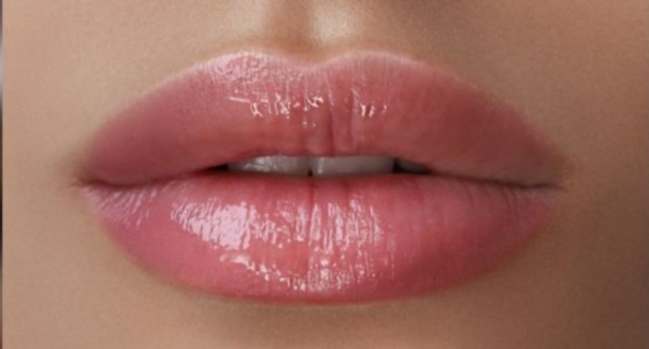 Maquillage permanent des lèvres (lips blush, candy lips …) à Mulhouse (68) Par Dina - Estheca