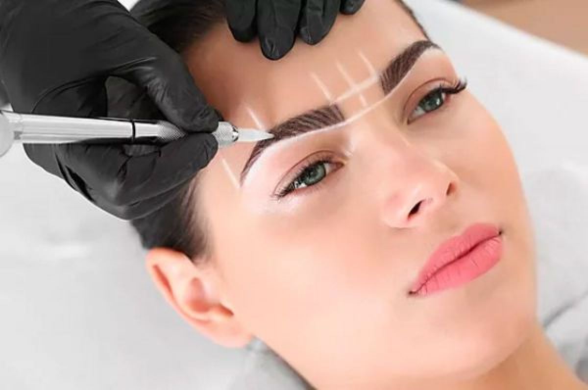 MicroBlading / MicroShading / Powder brow Sourcils à Nancy (54) Par Linda - Estheca