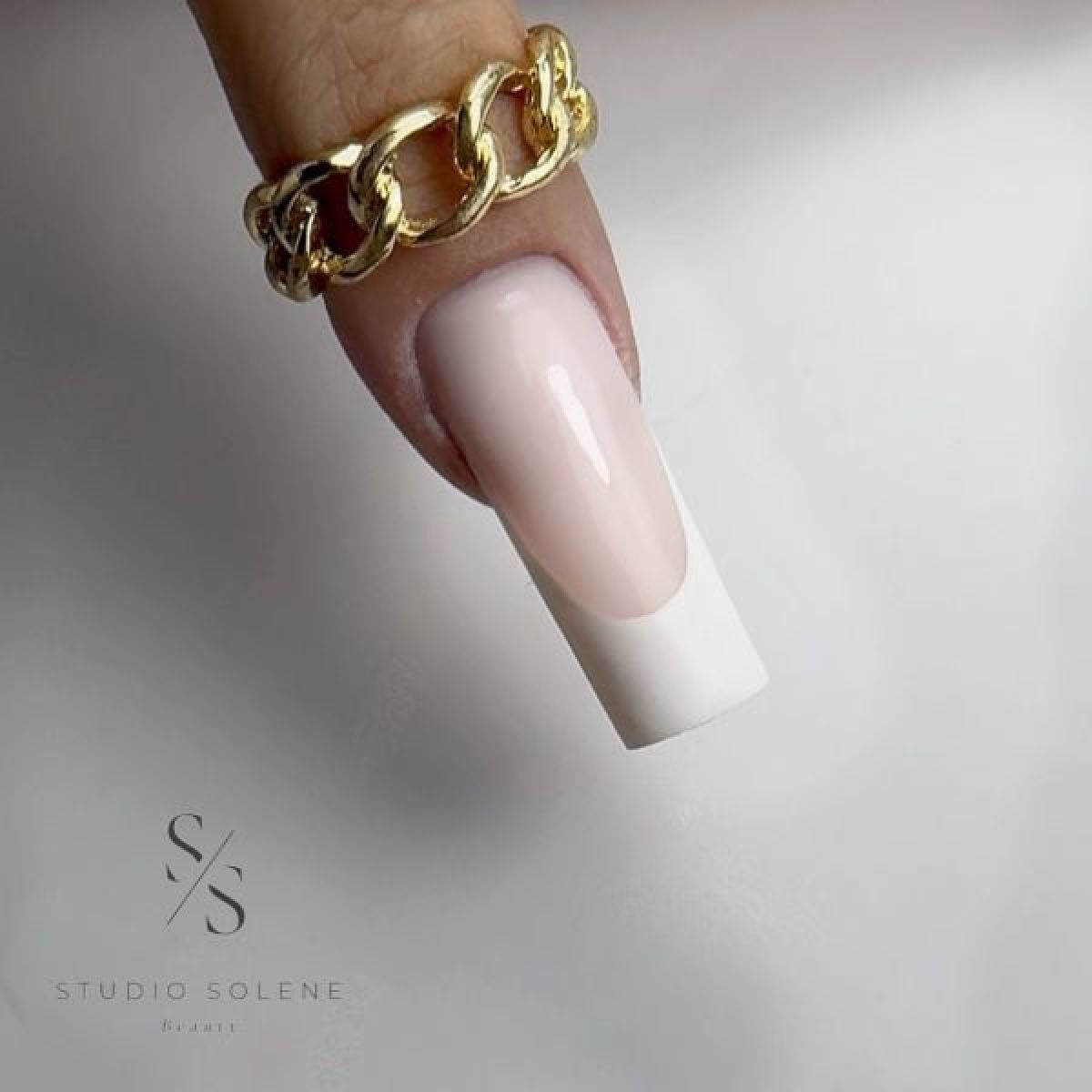 Ongle à Caderousse (84) Par Solène - Estheca