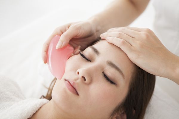 À Mouans-Sartoux | Massage Gua Sha Lifting du visage  | Les meilleures esthéticiennes
