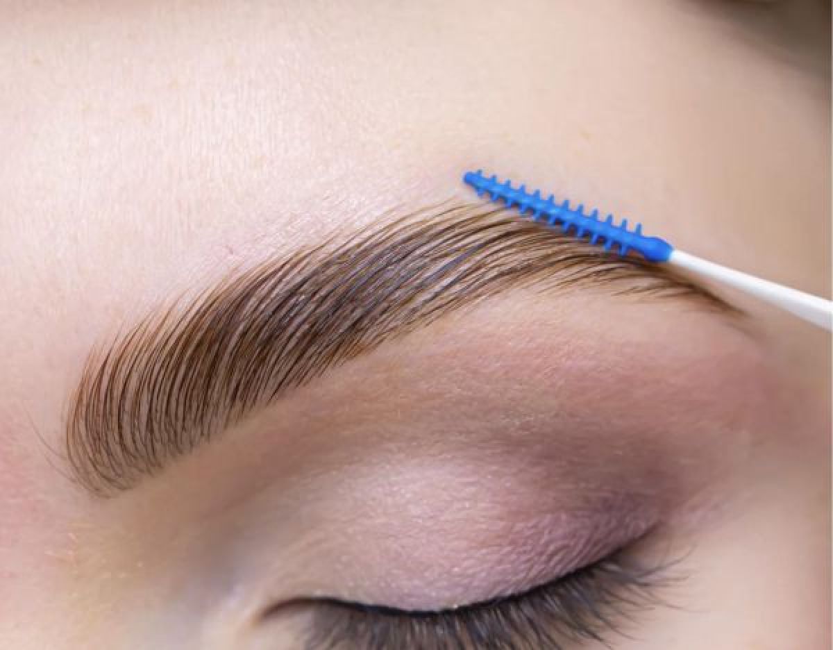 Browlift yumibrows à Boulazac (24) Par Jennyfer - Estheca
