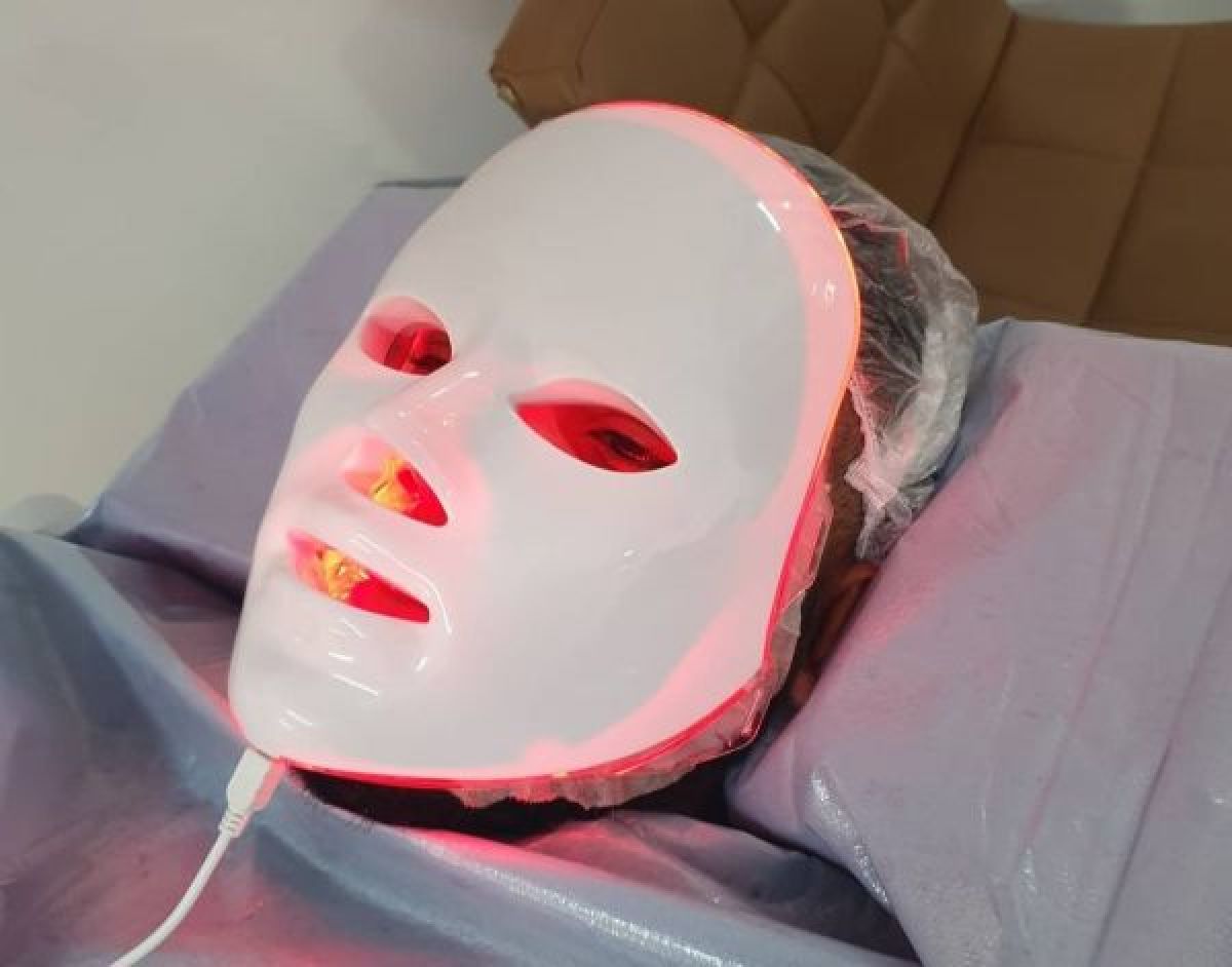 Lifting luminoteraphie à Villeneuve-Tolosane (31) Par Ariana - Estheca