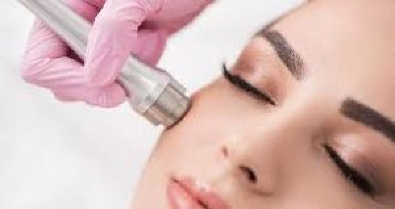 Hydrabrasion à Vitry-sur-Seine (94) Par Fatma - Estheca