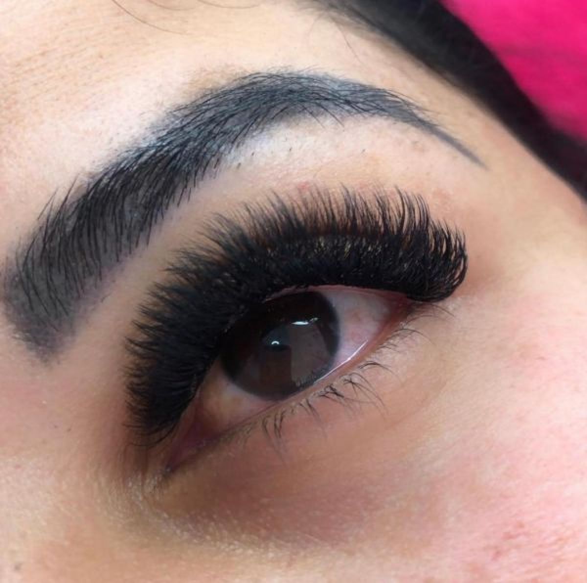Extension de cils à Paris (75) Par Priscila - Estheca