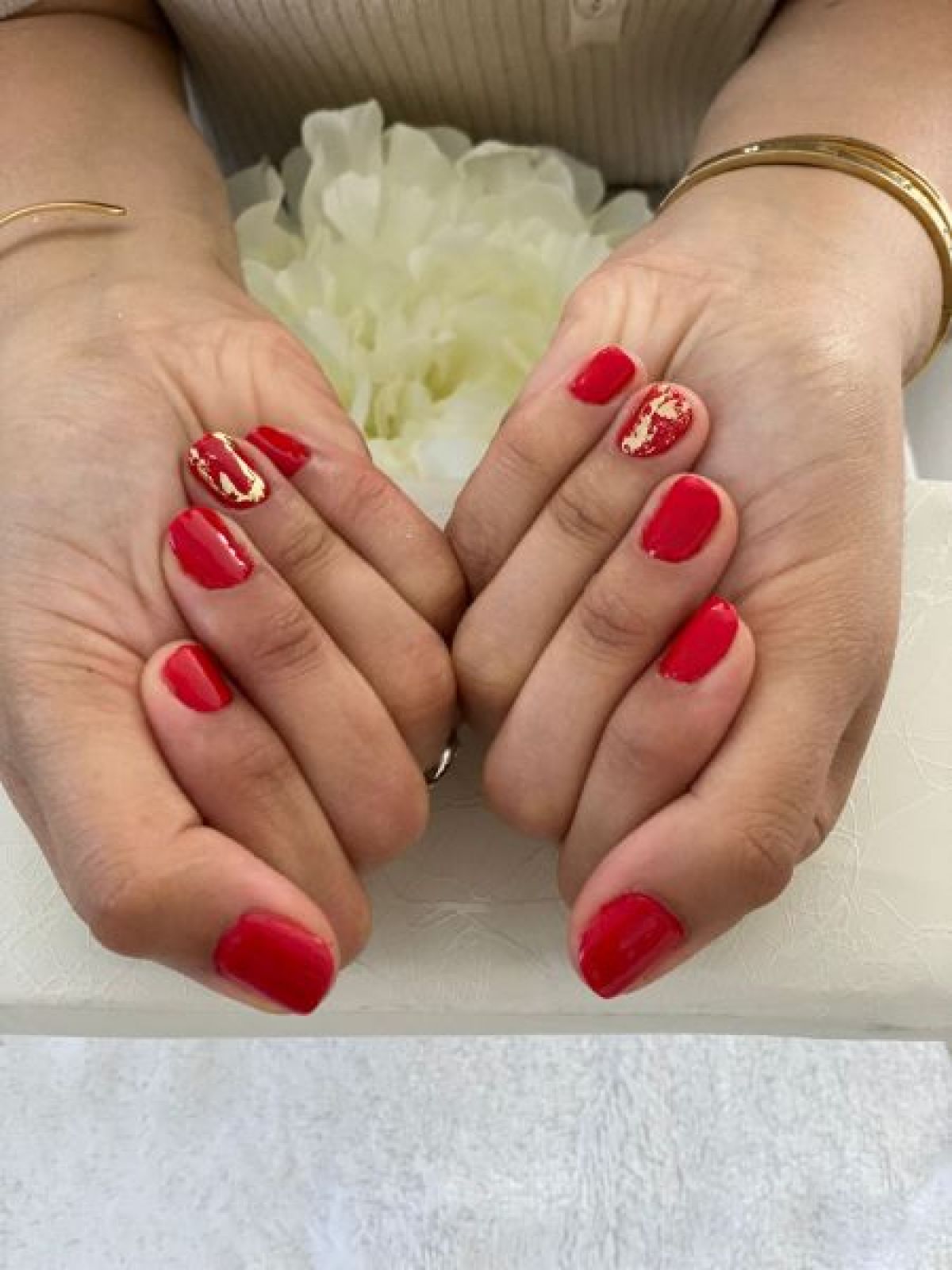 Pose vernis semi-permanent à Pontcharra (38) Par Vanessa - Estheca