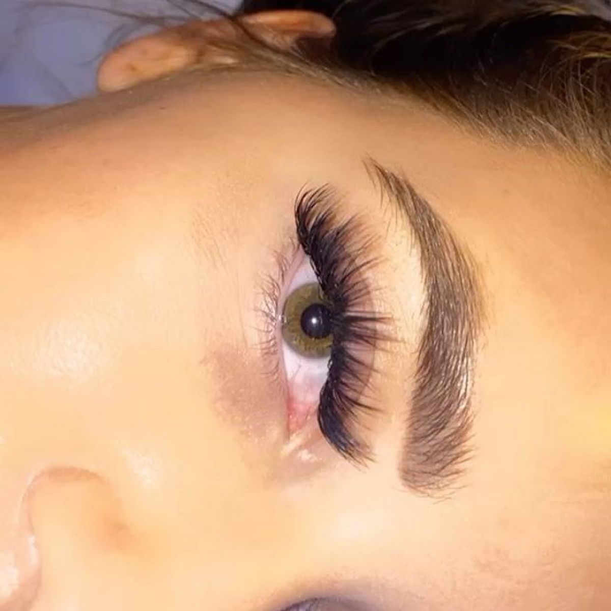 Extensions de cils à Bègles (33) Par Pauline - Estheca