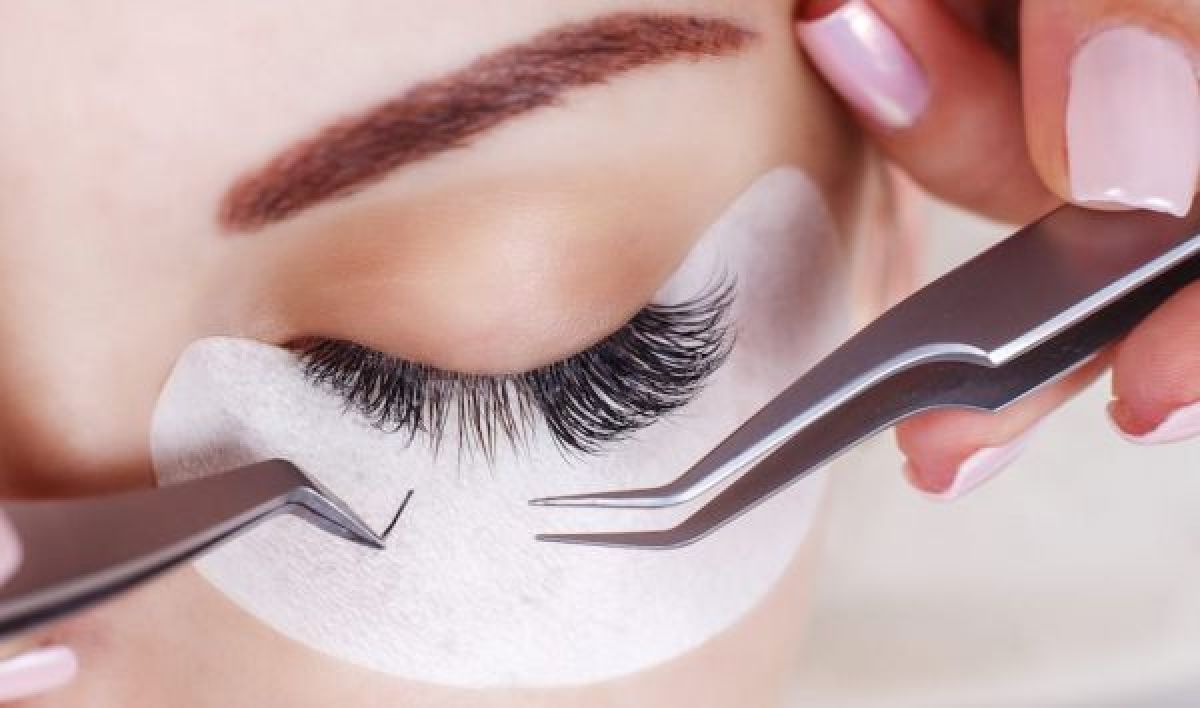Extensions de cils à Cannes (06) Par Johanna - Estheca