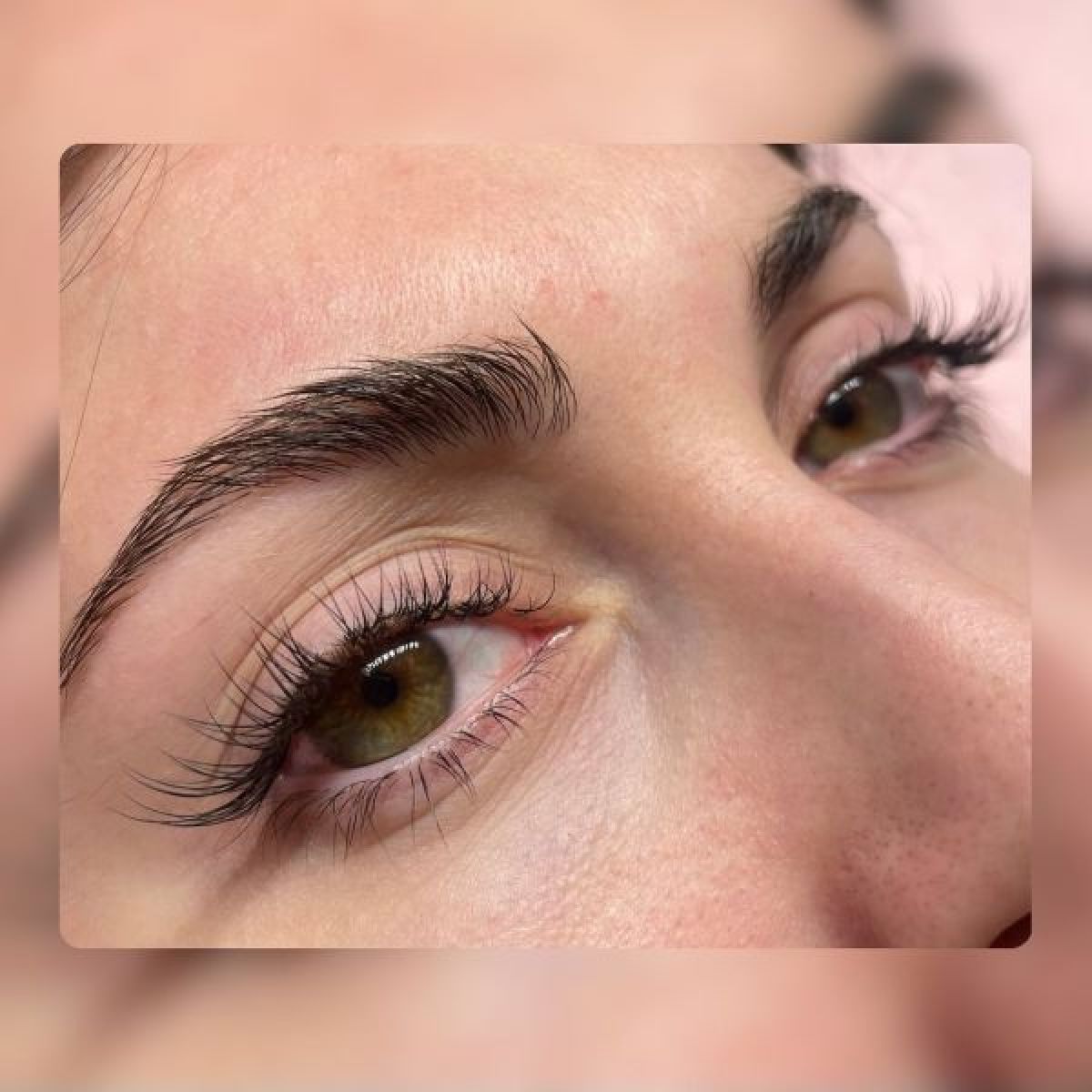 Extensions de cils à Évreux (27) Par Enora - Estheca