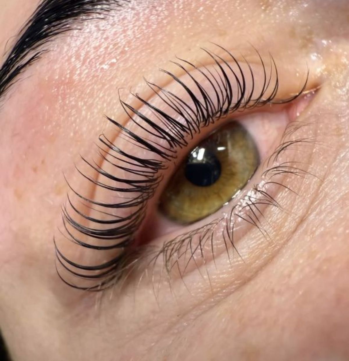 Lash Lift Korean – Rehaussement de cils nouvelle génération à Thionville (57) Par Kelly - Estheca
