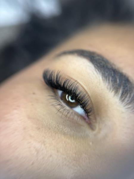 À Strasbourg | Extensions de cils | Les meilleures esthéticiennes